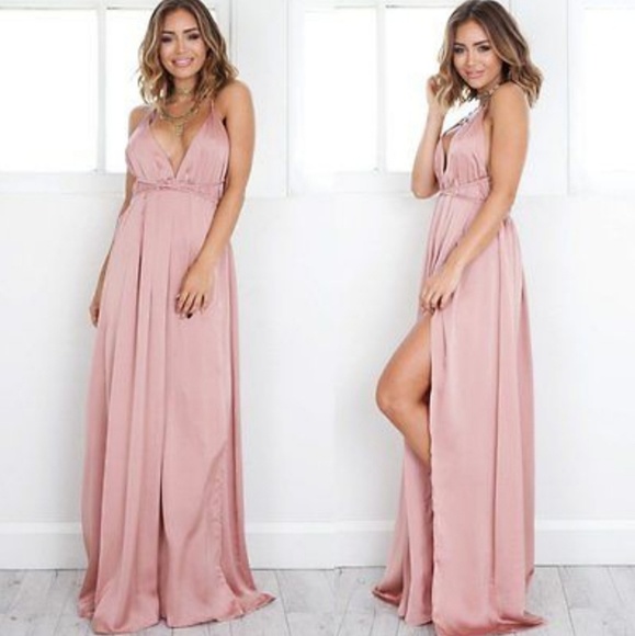 beautiful long flowy dresses
